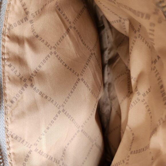 STEVE MADDEN Light Blue Tan Inside Quilted Crossbody Purse Adjustable Strap - Picture 5 of 10